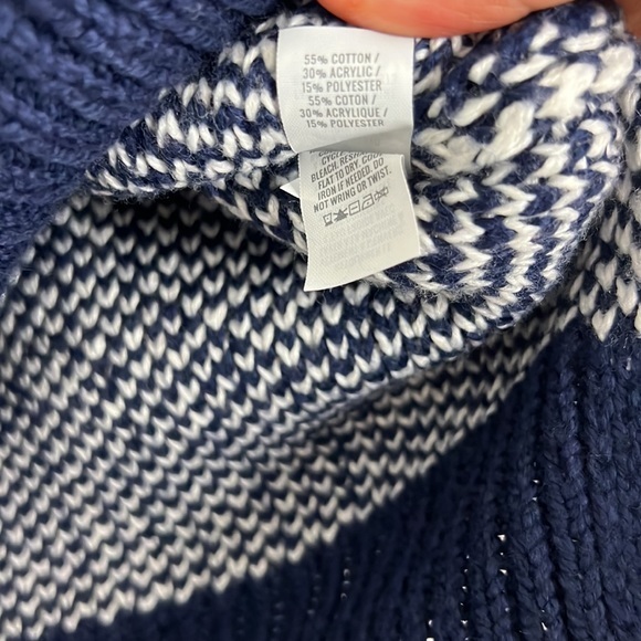 Aerie Sweaters‎ Aerie Love Sweater - Picture 9 of 9